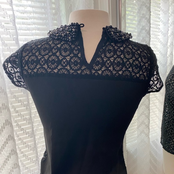 Black lace blouse with beading - Picture 7 of 9